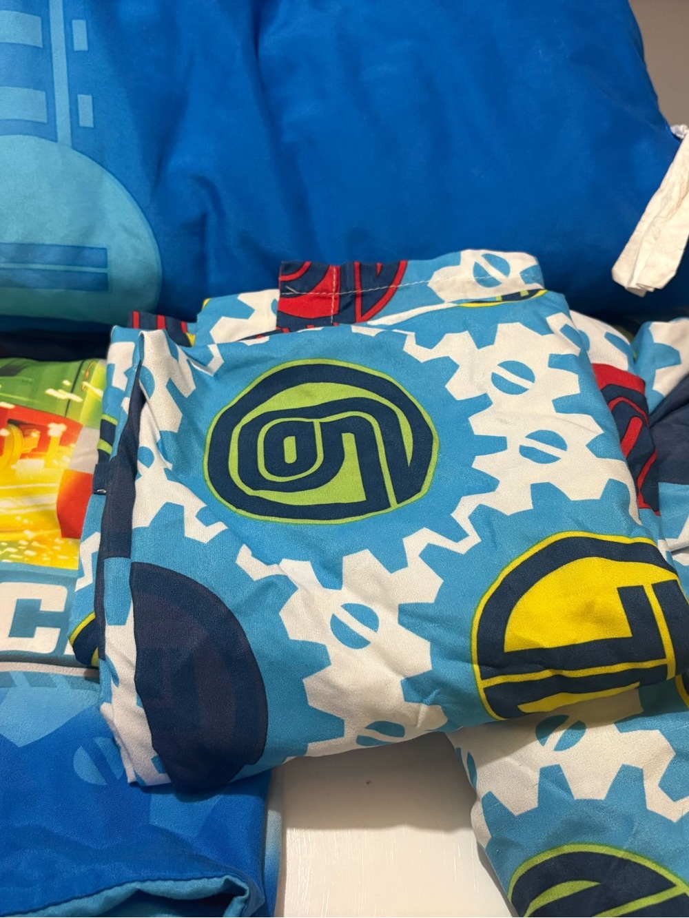 Thomas the train crib/toddler sheets